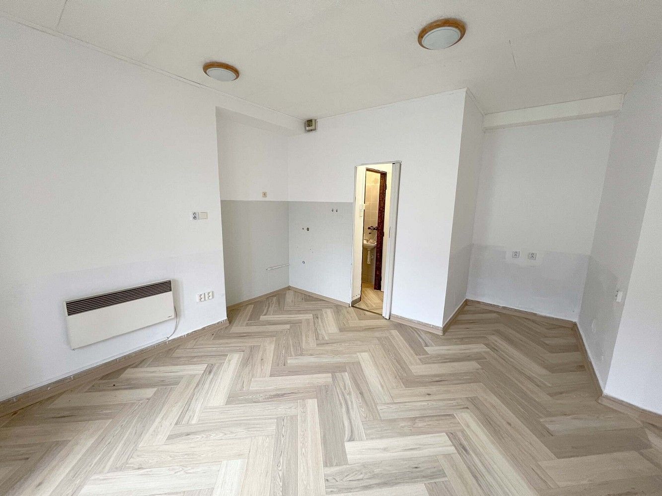 Kancelář · 25 m² · Přeštice, okres Plzeň-jih, Plzeňský kraj - 4