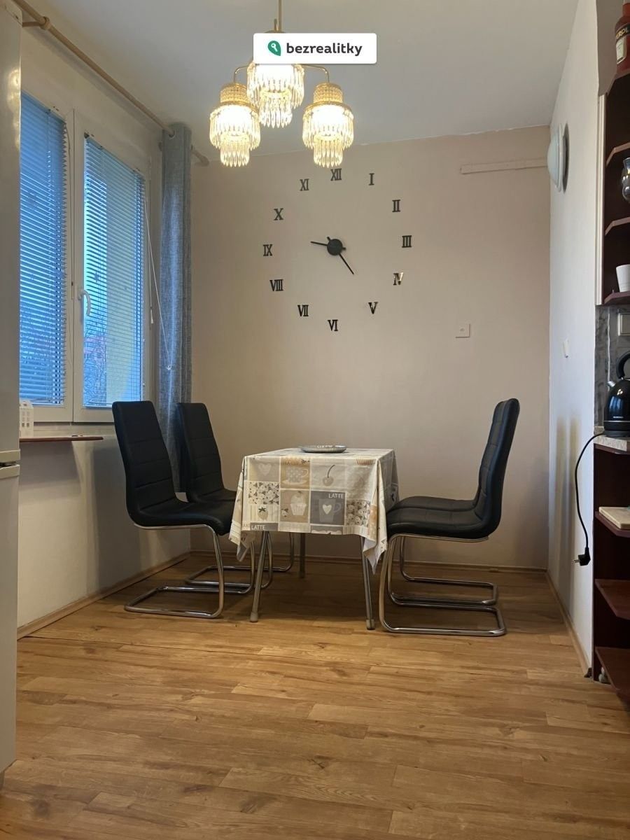 Prodej byt 2+1 - J. Opletala, České Budějovice, 66 m²