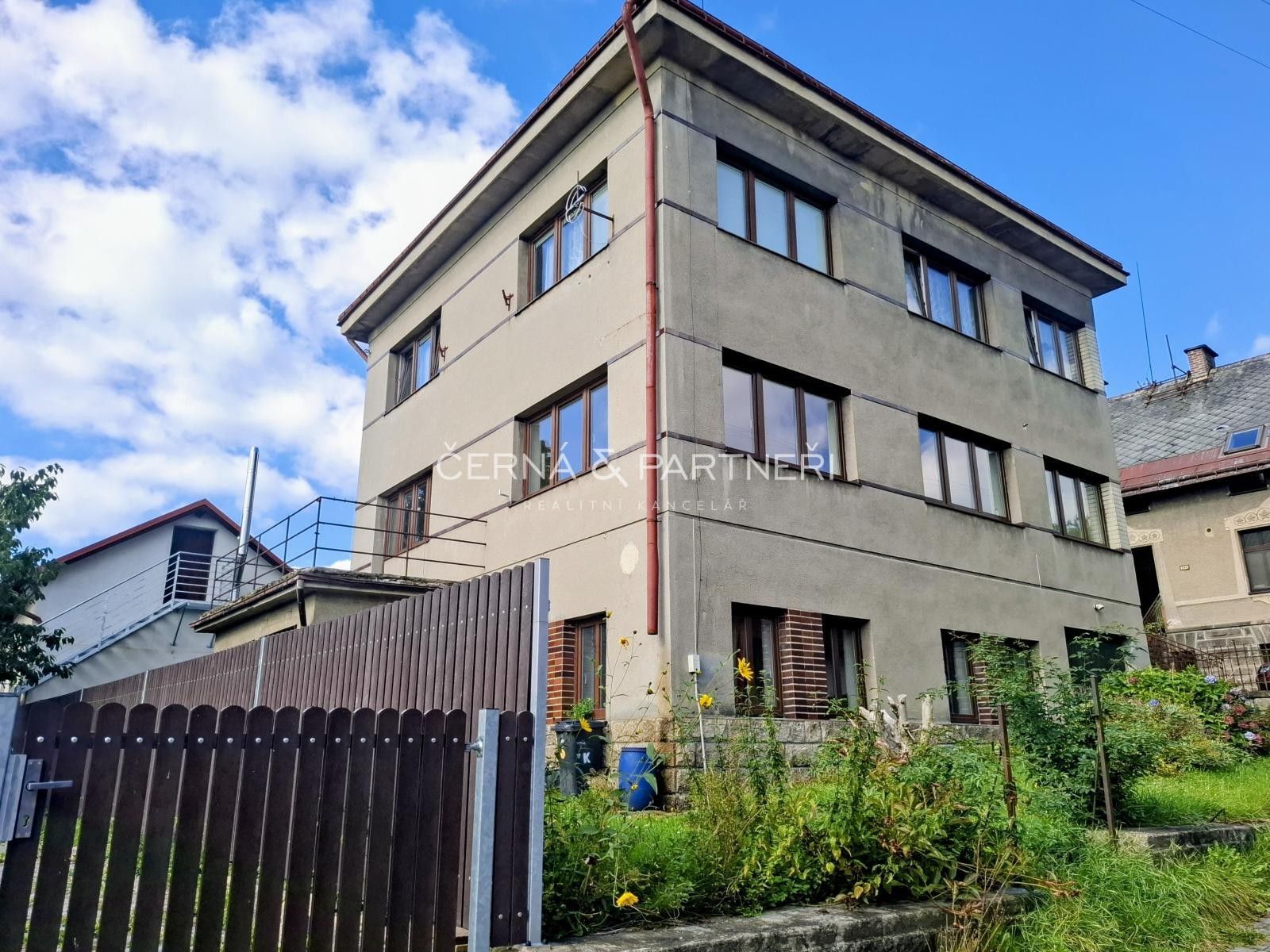 Prodej rodinný dům - Zásada, 189 m² - 1