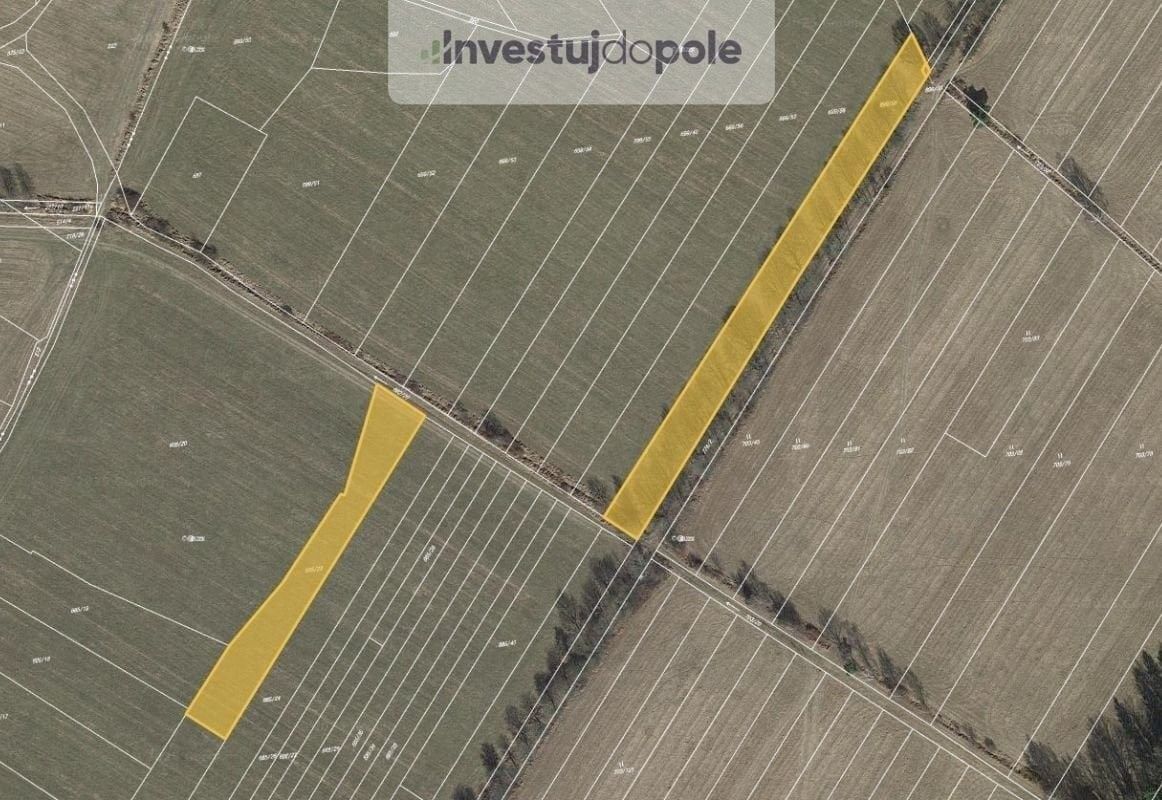 Zemědělské pozemky, Velký Chlumec, 2 915 m²