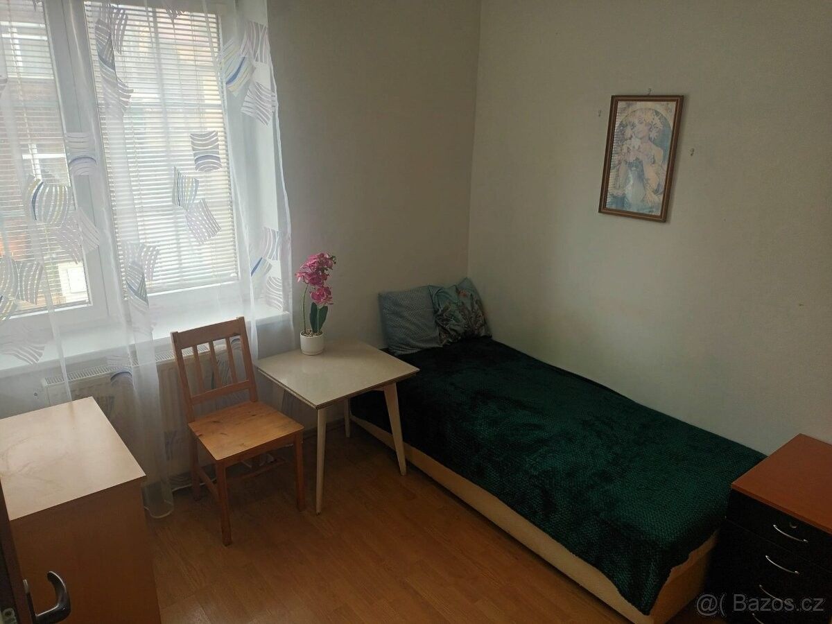 Pronájem byt 1+kk - Praha, 198 00