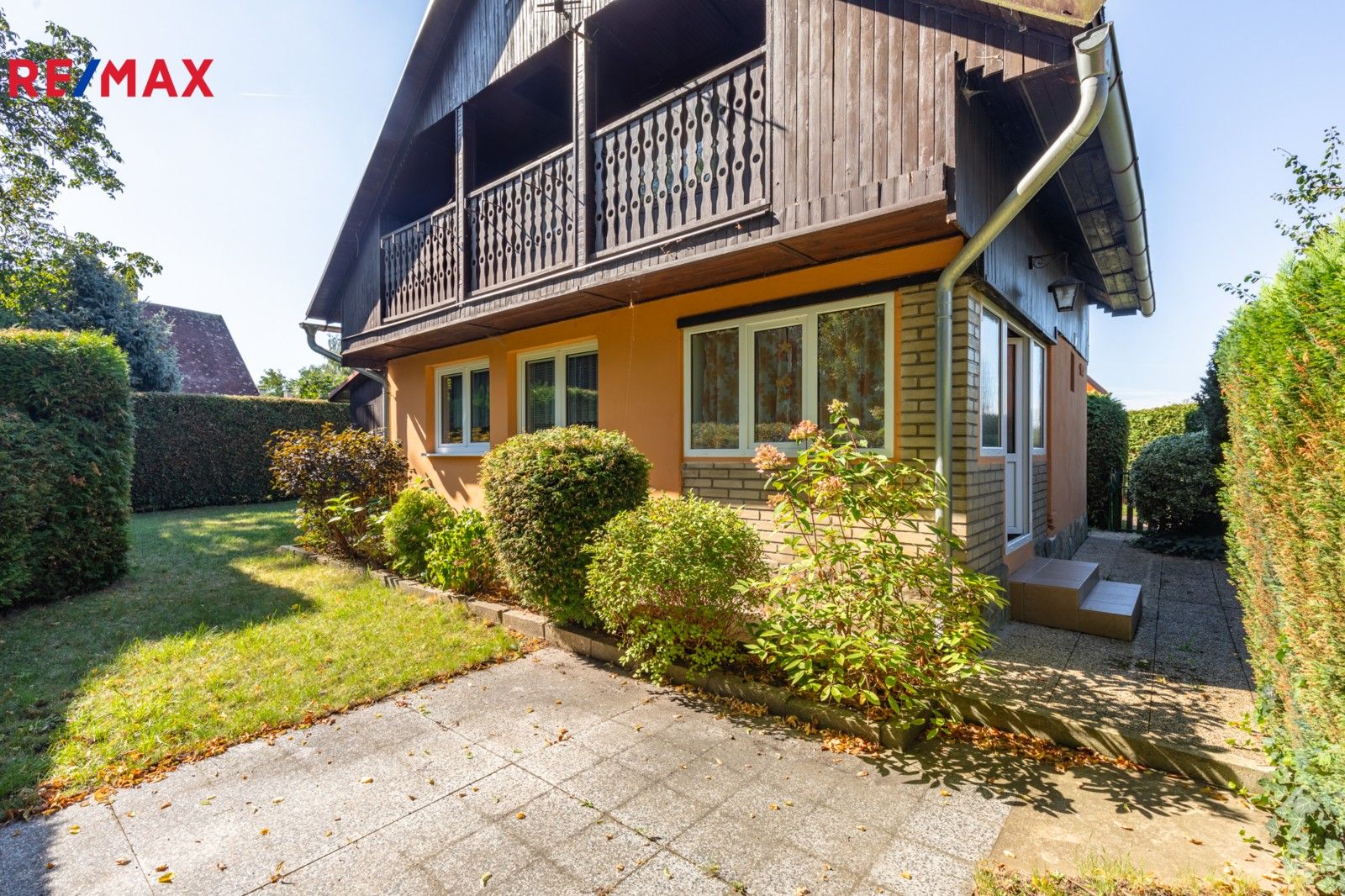 Chaty, Hostěnice, Brozany nad Ohří, 79 m²