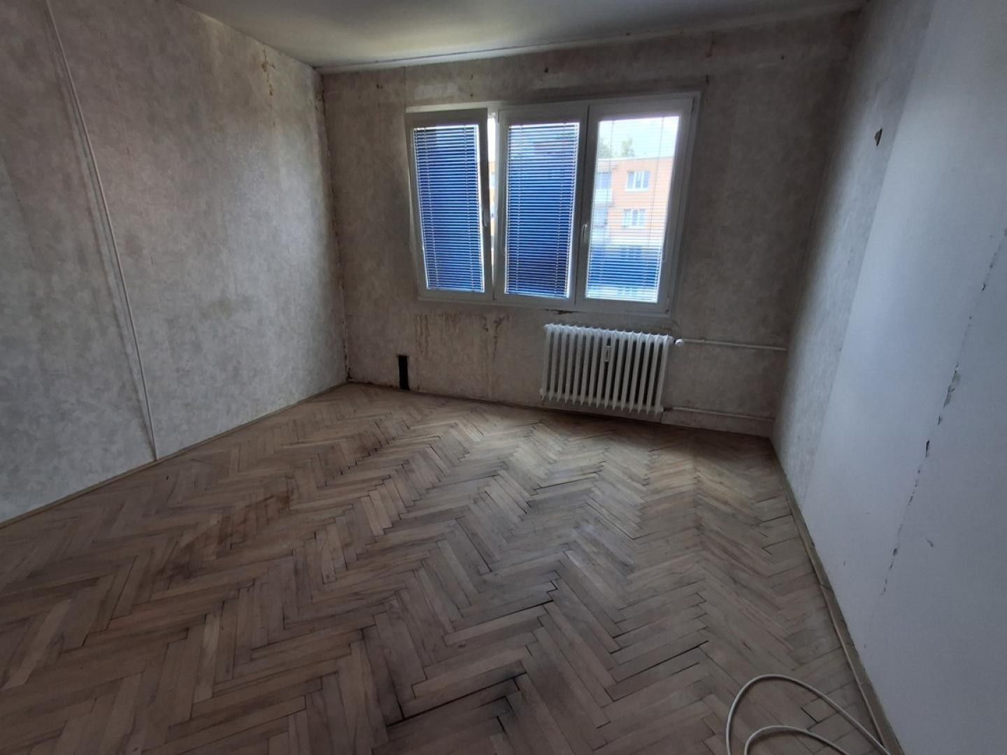 Byt 3+1 · 76 m² · Májová 663, Cheb - 4