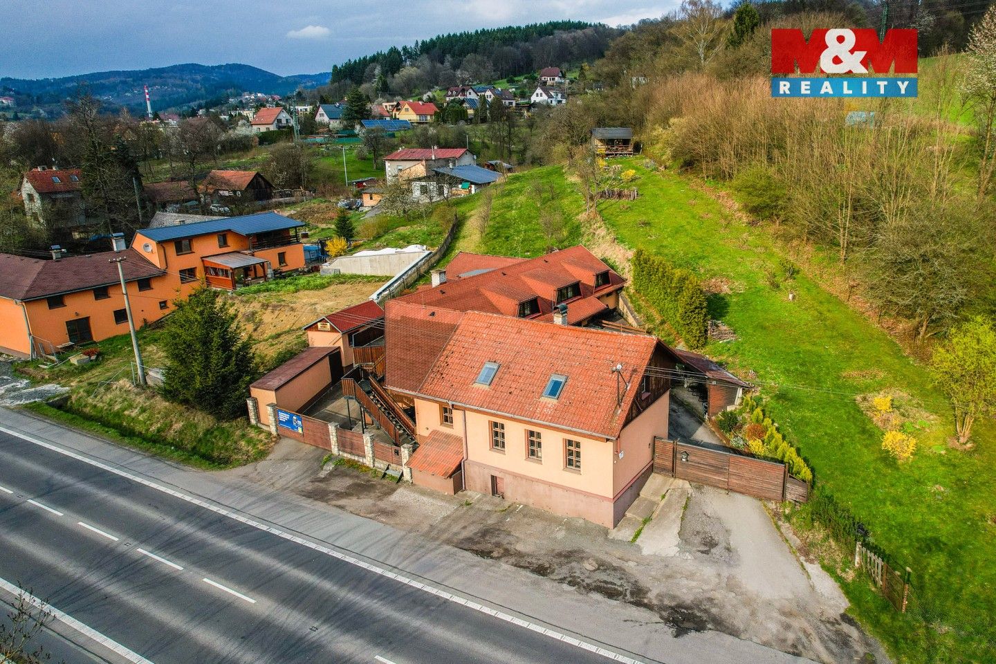 Obchodní prostory, Nepřejov, Vsetín, 240 m² - 1