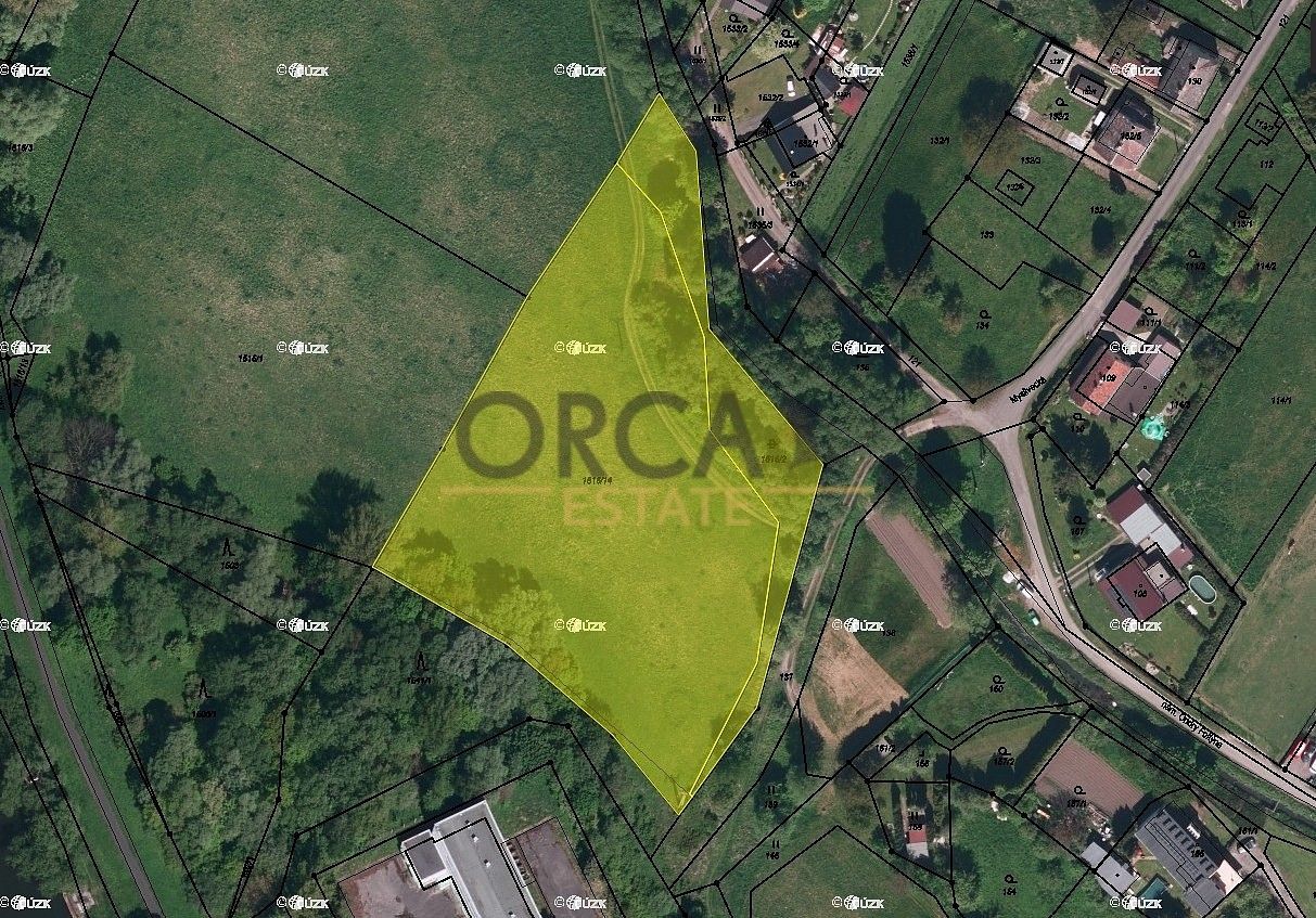 Zemědělský pozemek, 8 389 m²