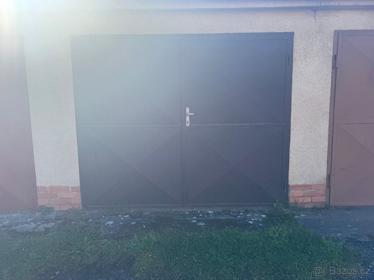 Garáže, Jevíčko, 569 43