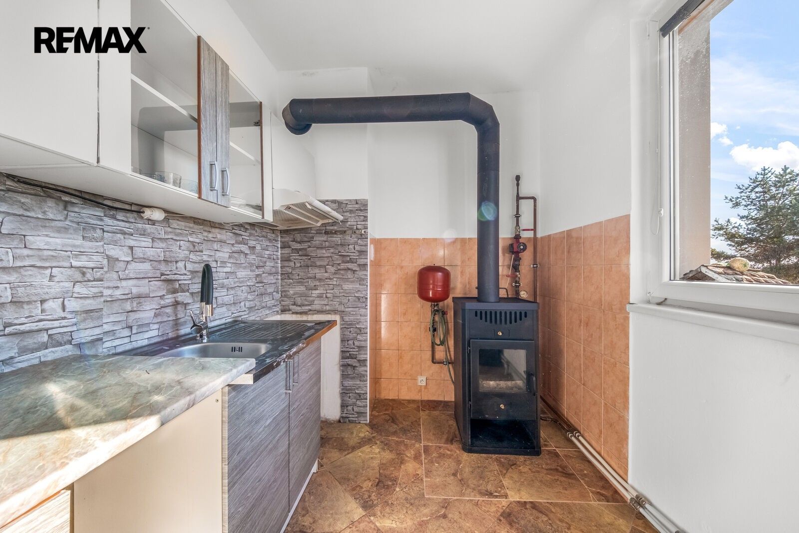 3+1, Písařov, 54 m² - 1