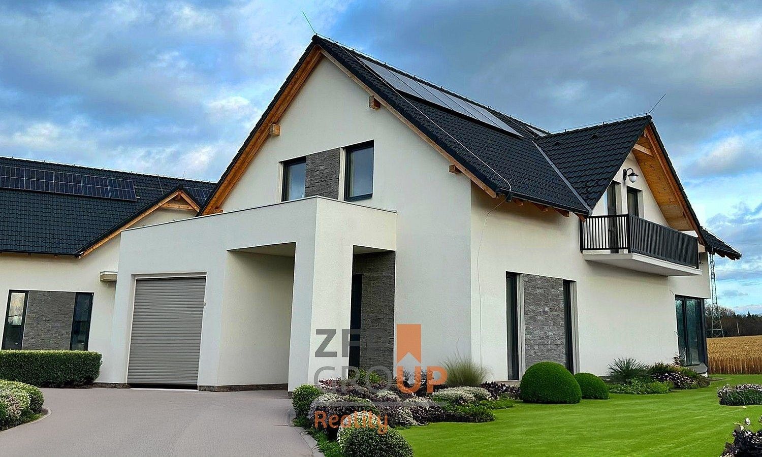 Rodinné domy, Dříteč, okres Pardubice, Pardubický kraj, 228 m² - 1