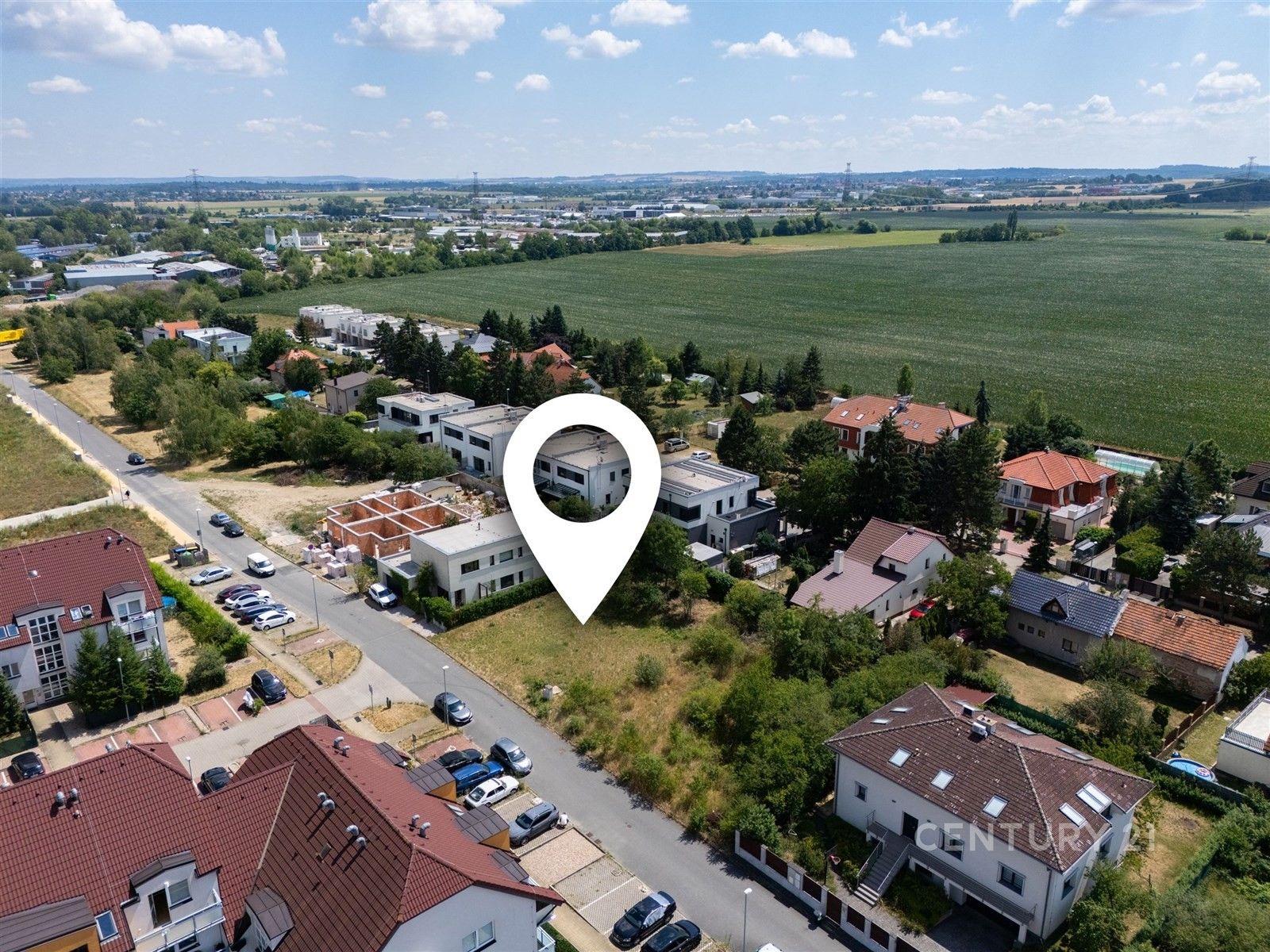 Pozemek pro bydlení, 553 m²
