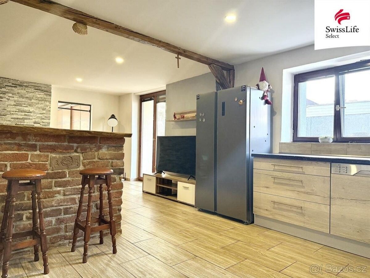 Prodej rodinný dům - Vracov, 696 42