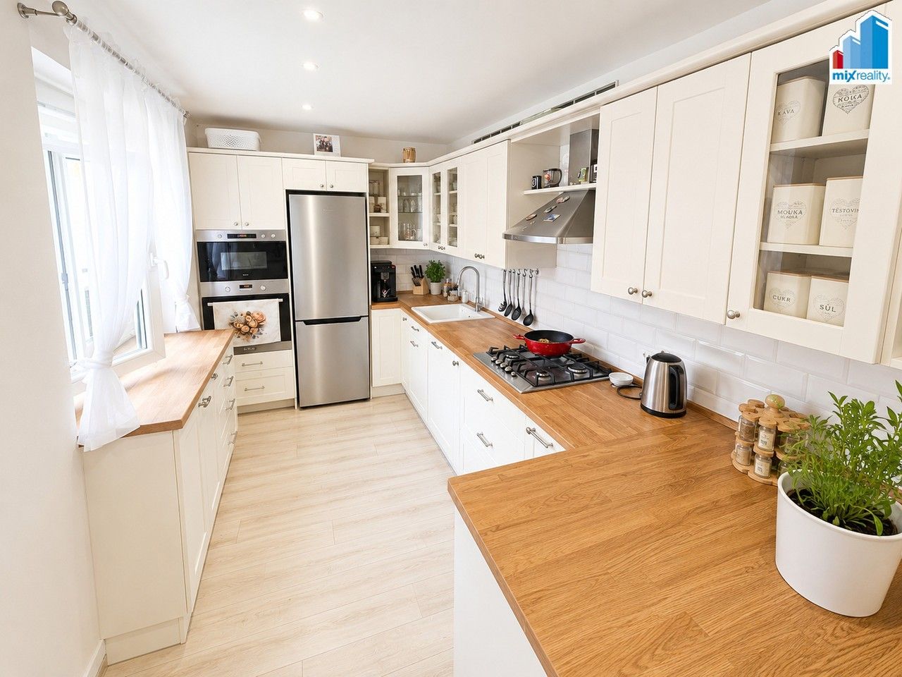 3+kk, nábř. Kpt. Nálepky, Klatovy, 86 m² - 1