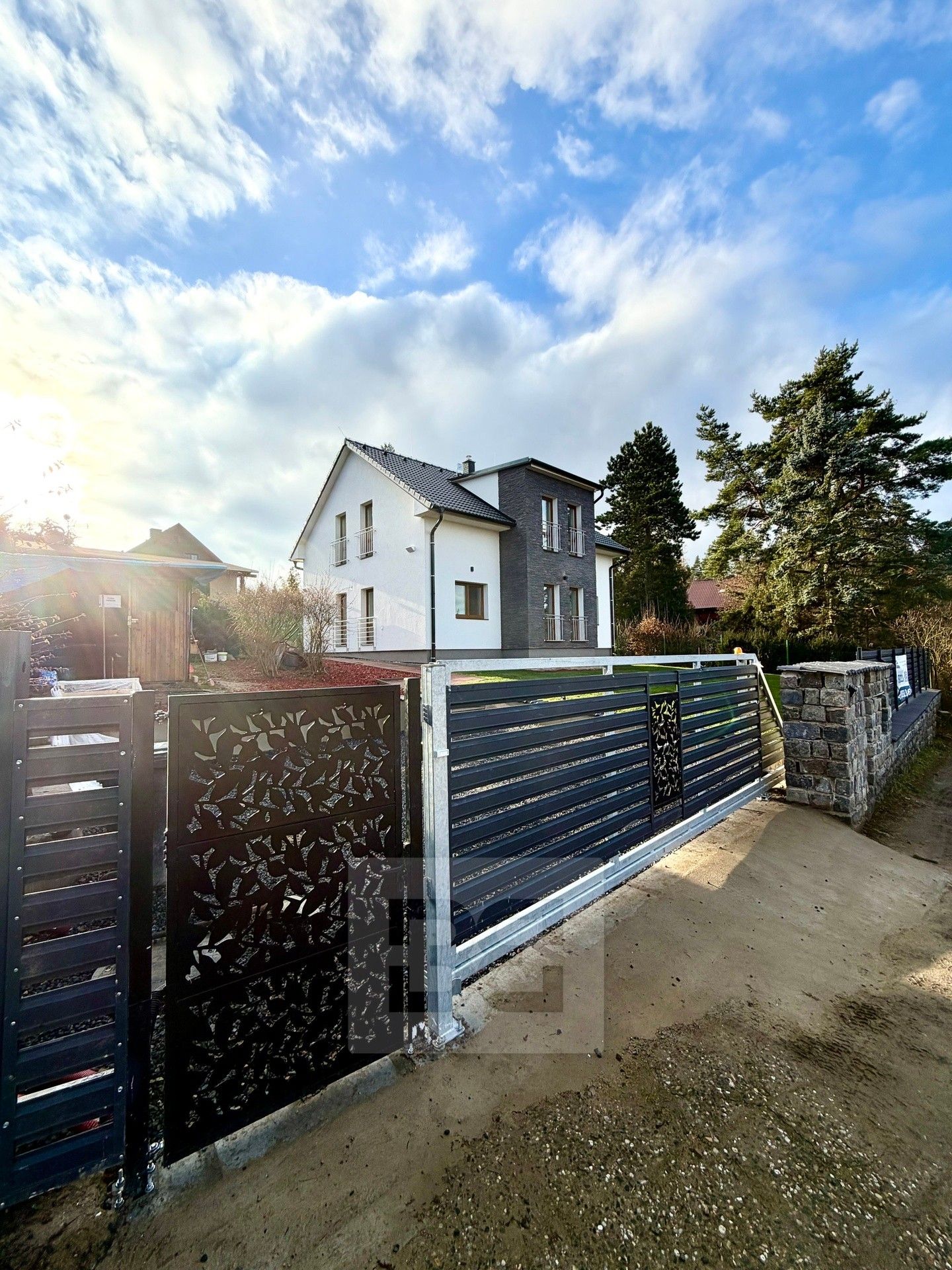 Rodinné domy, V Luhu, Louňovice, 160 m²