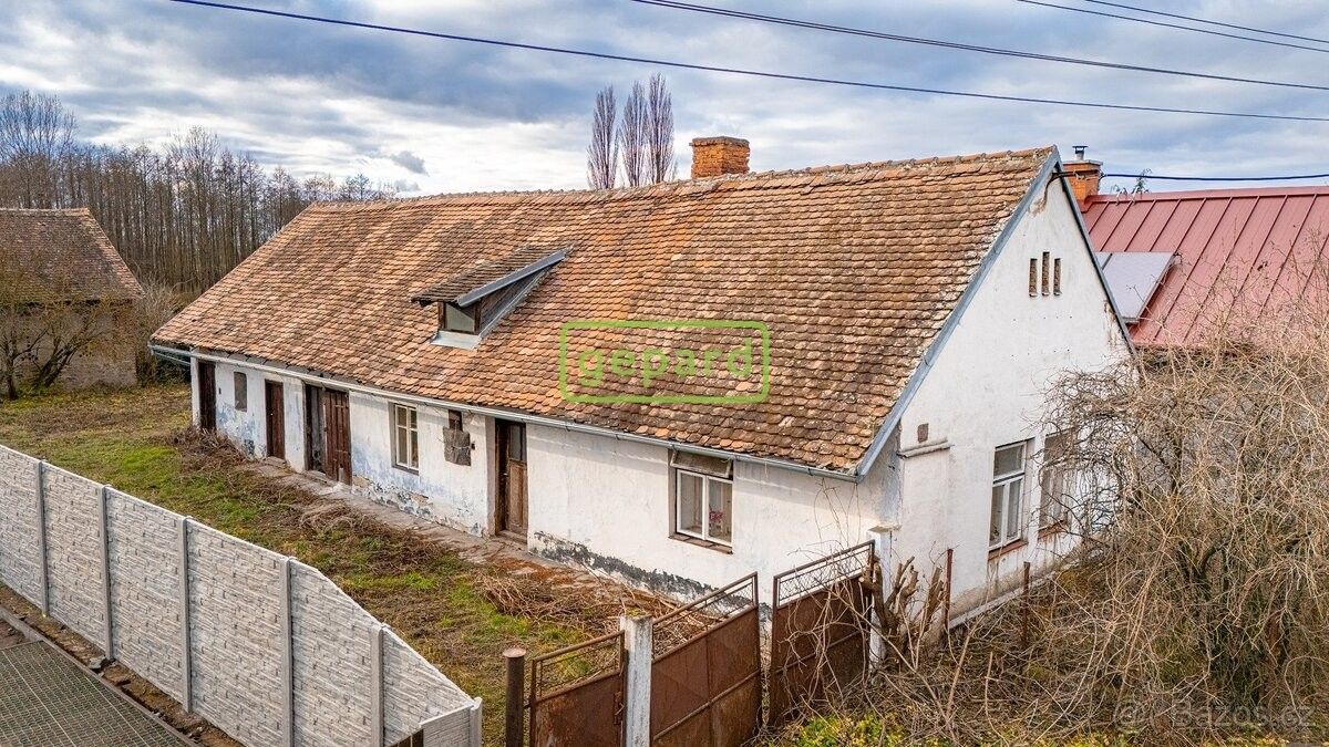 Prodej rodinný dům - Čáslav, 286 01