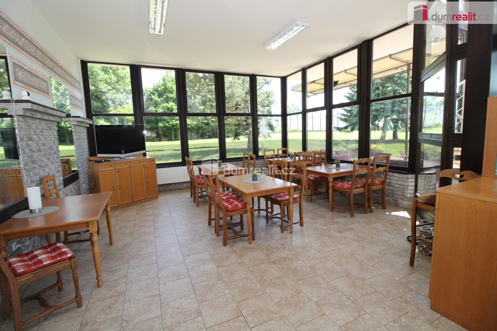 Ubytovací zařízení · 700 m² · Odrava - 3