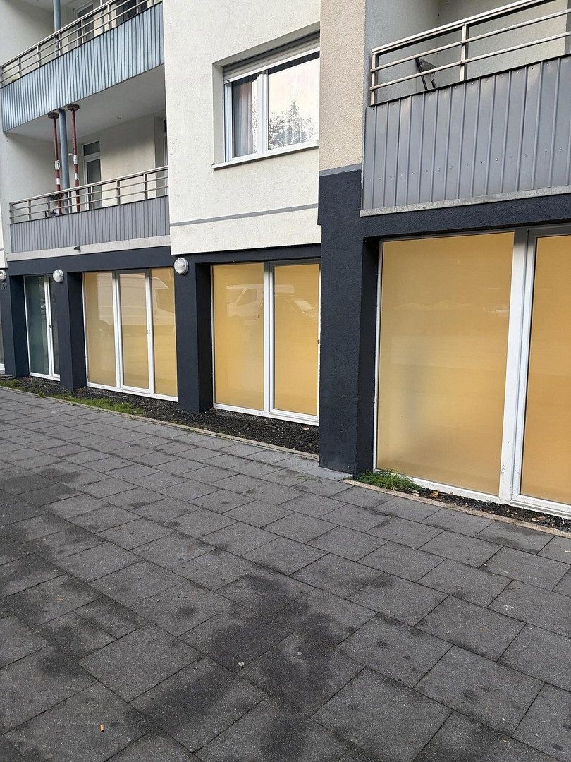 Pronájem obchodní prostory - Karlstr. 104 Mönchengladbach Odenkirchen Nordrhein-Westfalen 41199, 95 m² - 5