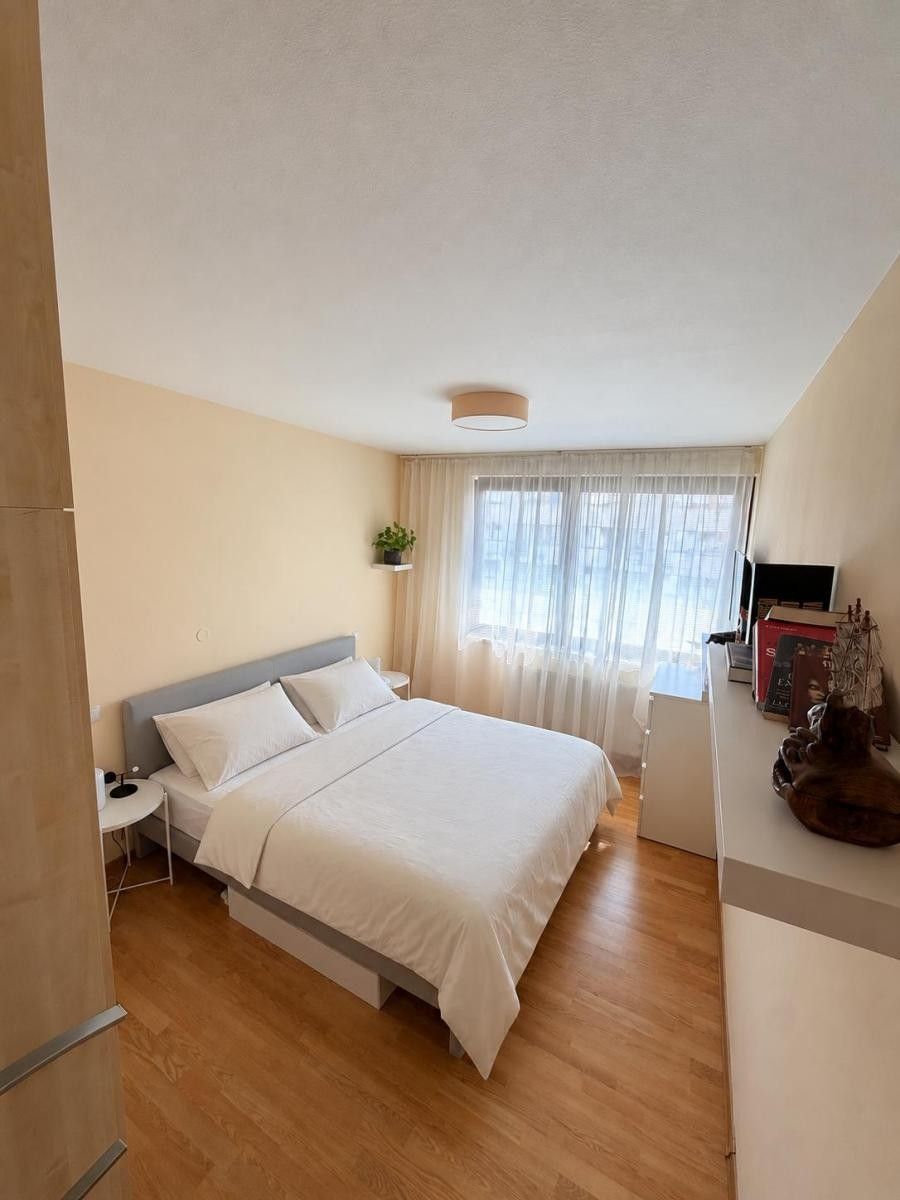 Byt 2+kk · 52 m² · Poupětova, Praha - 3