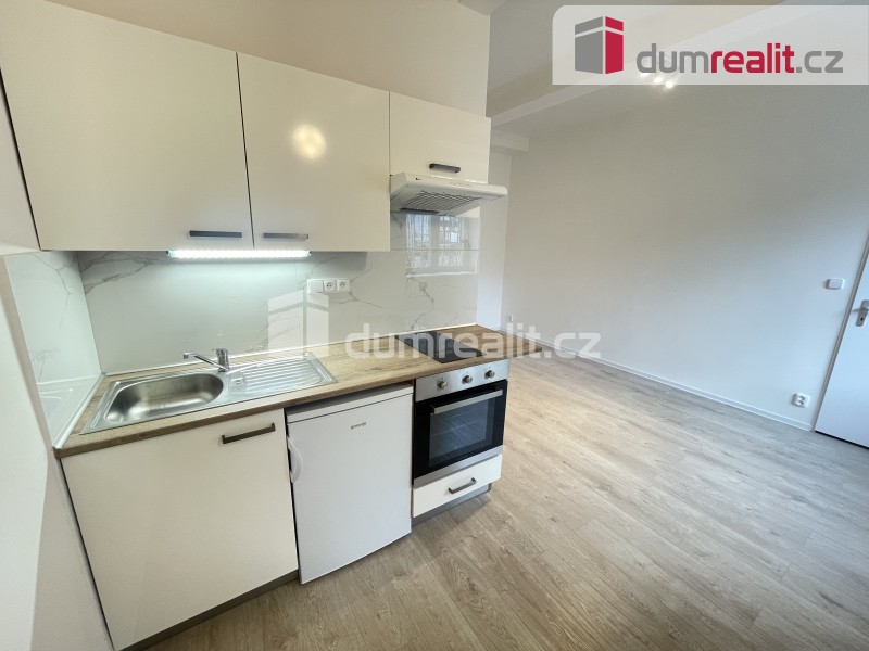 1+kk, Moulíkova, Praha, 25 m² - 1