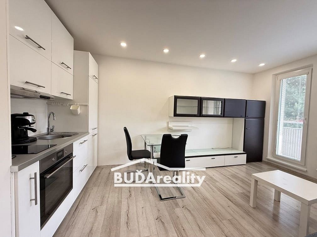 Prodej byt 1+kk - Zlín, Zlínský kraj, 27 m² - 5