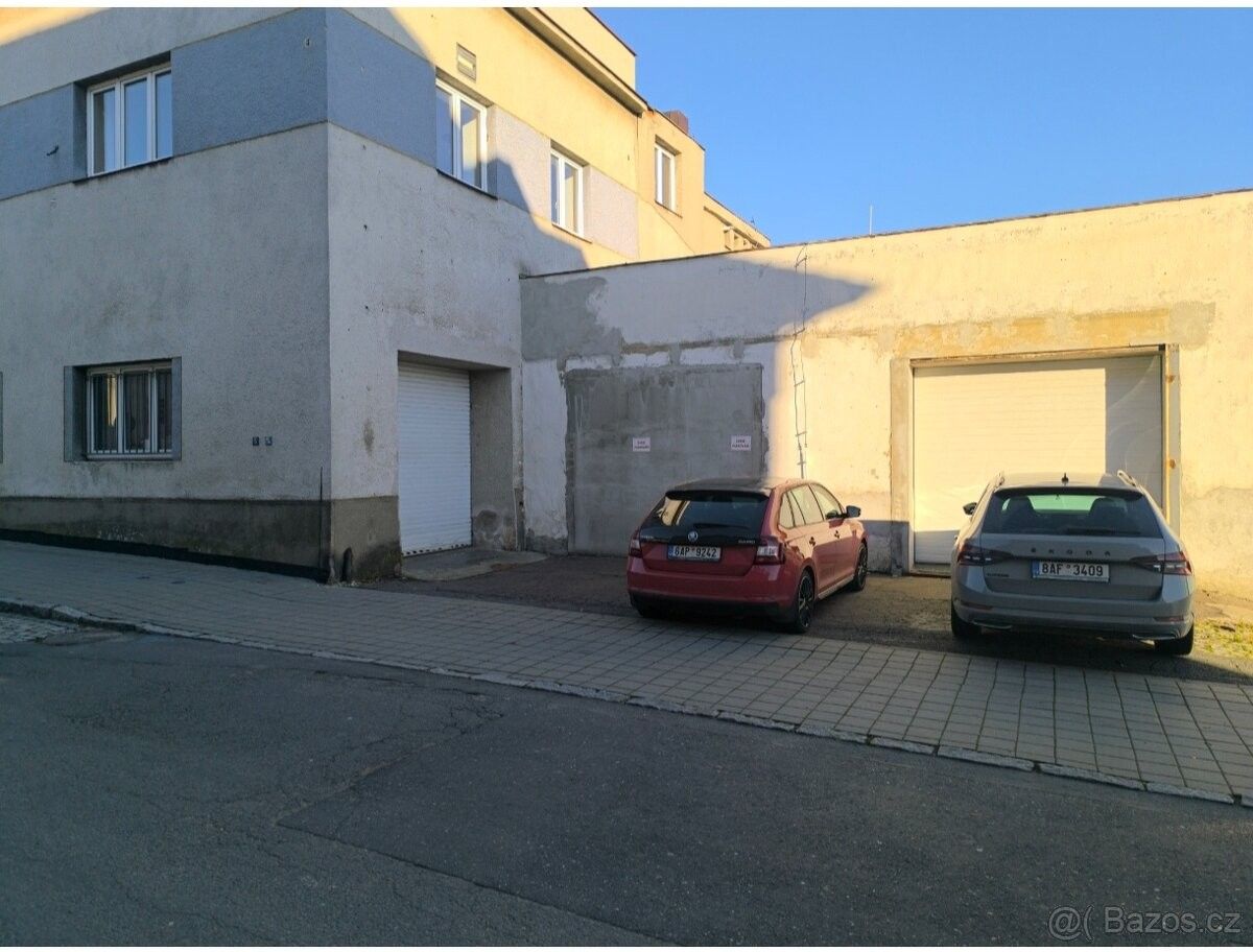 Sklady, Ostrava, 708 00