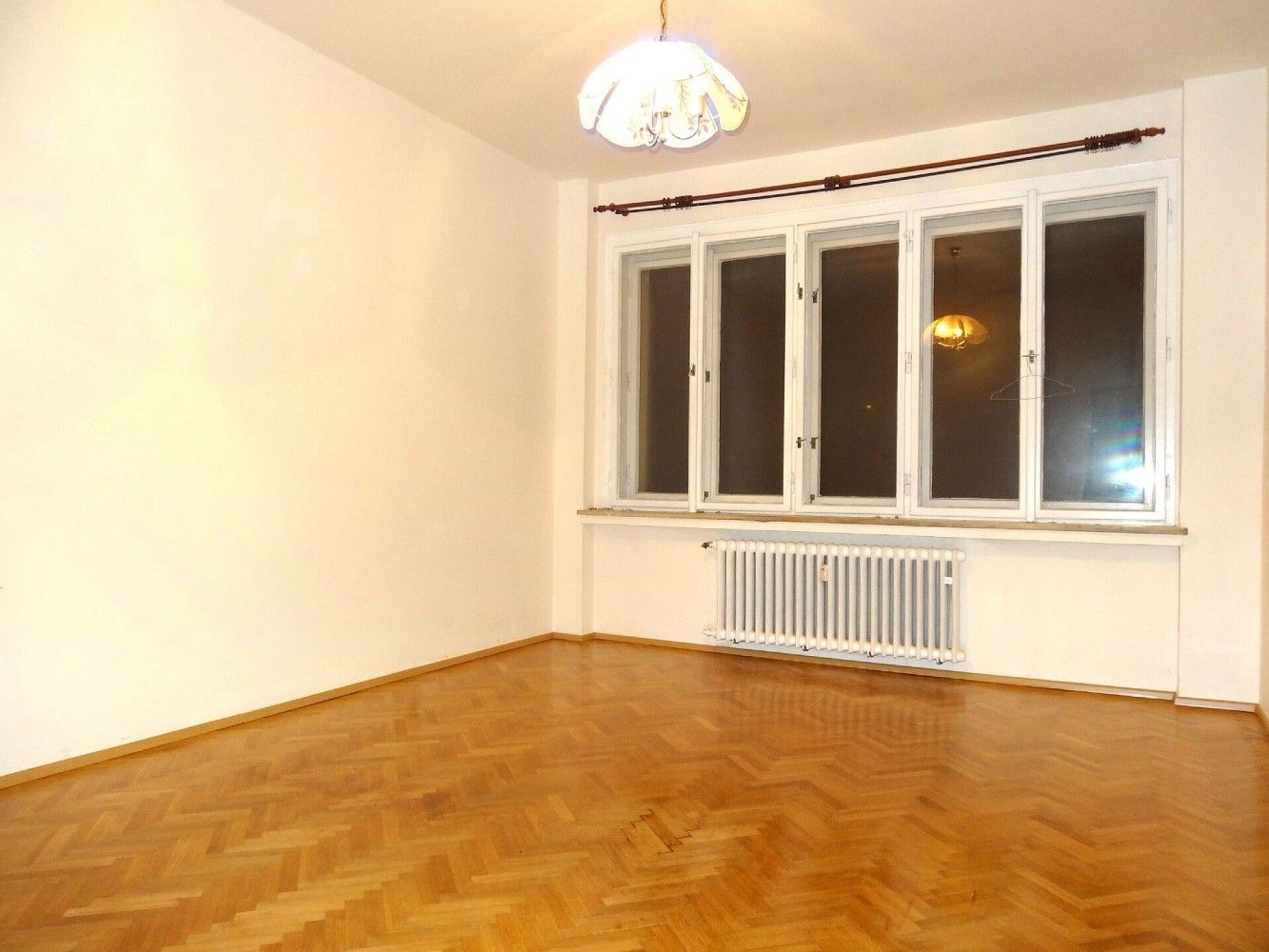 Byt 3+1 · 90 m² · Praha - Holešovice, okres Praha 7, Hlavní město Praha - 4