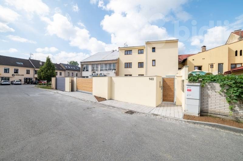 Pronájem byt 2+kk - Masarykovo nám., Vizovice, 53 m²