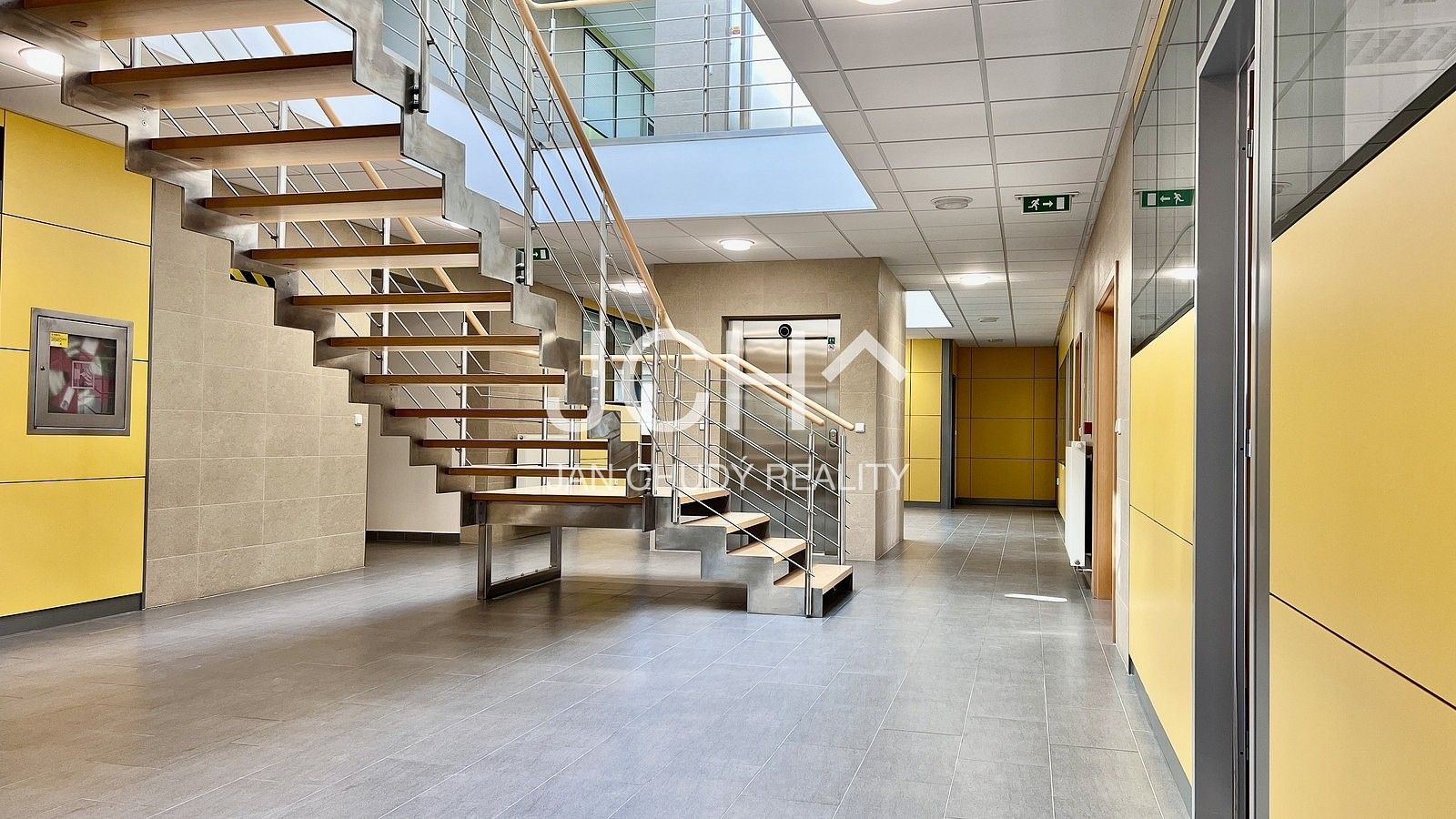 Kancelář · 16 m² · Uničov, okres Olomouc, Olomoucký kraj - 3
