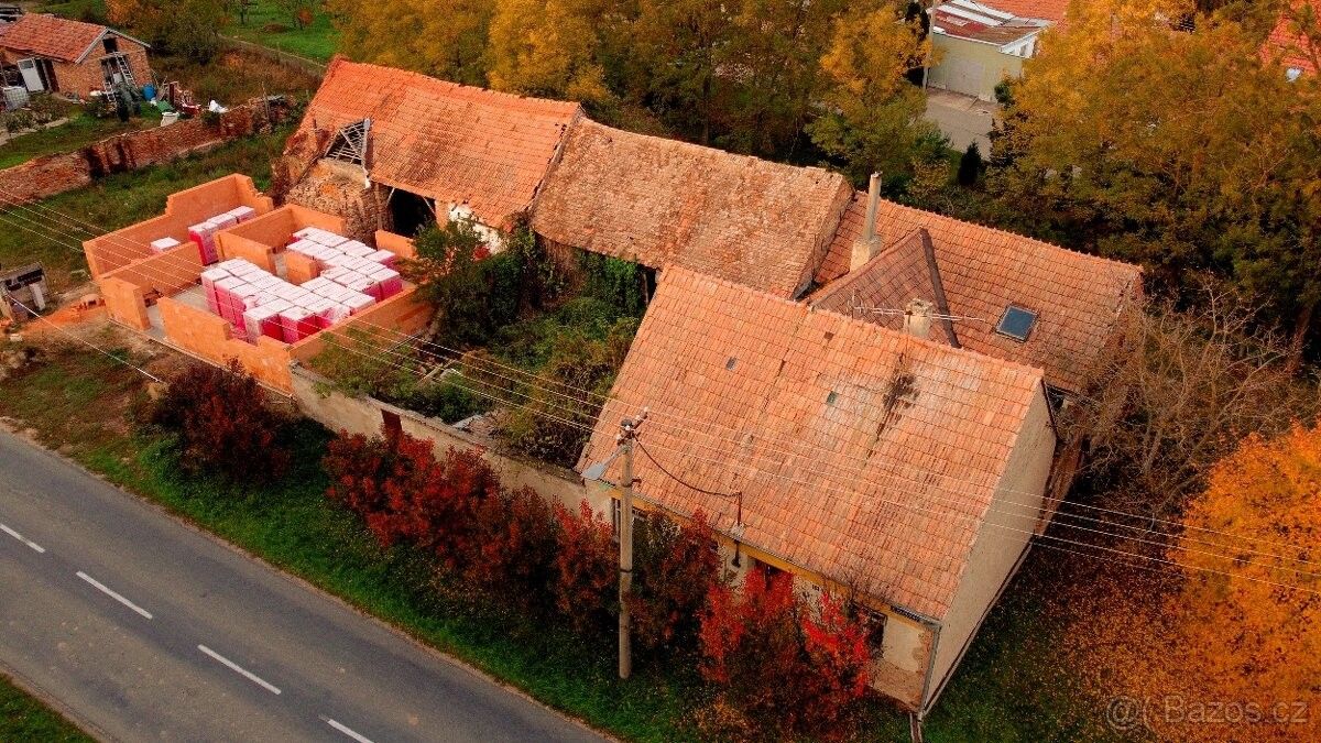 Rodinné domy, Popice, 691 27