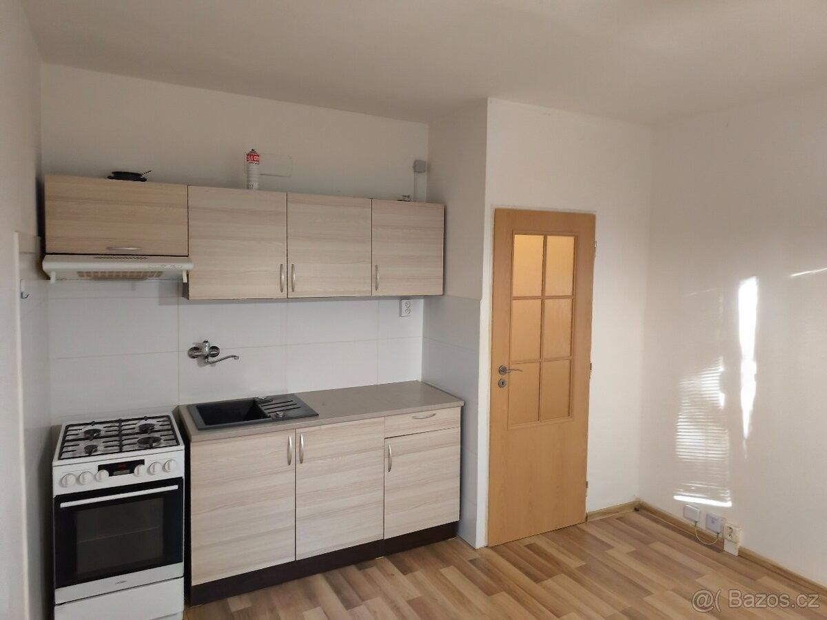 Pronájem byt - Dolní Poustevna, 407 47