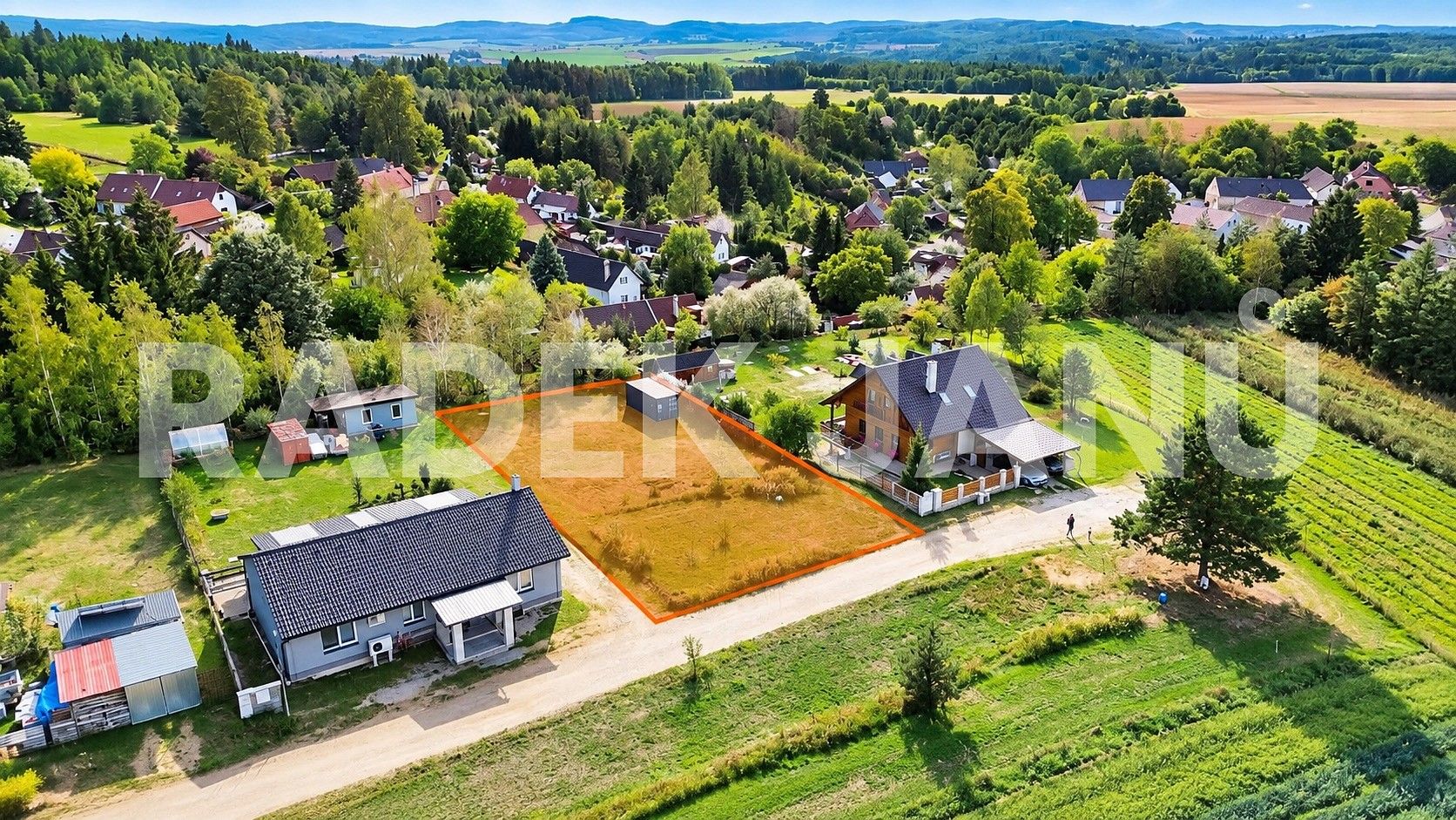 Pozemek pro bydlení, 1 032 m²