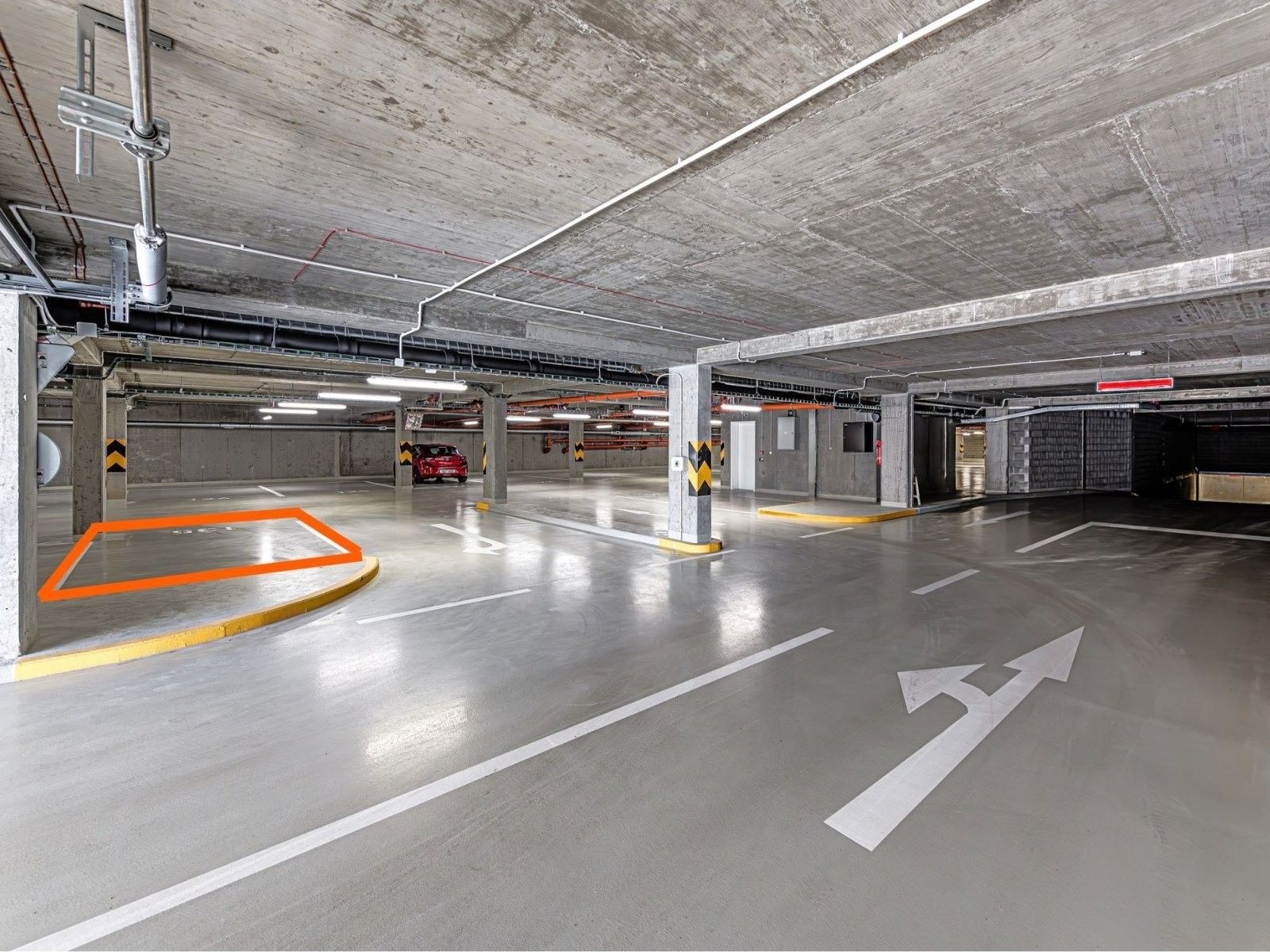 Ostatní, Českobrodská, Praha, 12 m² - 1