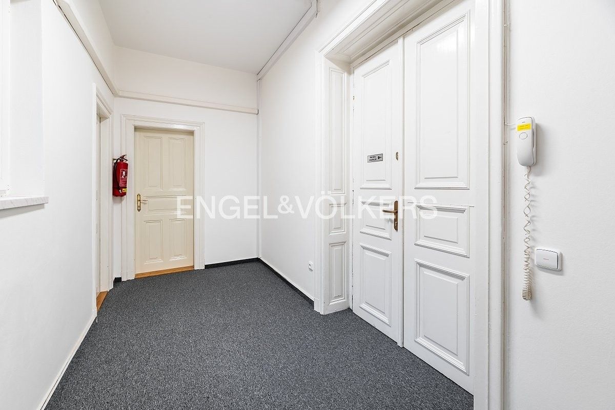 Pronájem kancelář - Revoluční 1082, Praha Nové Město, 26 m² - 5