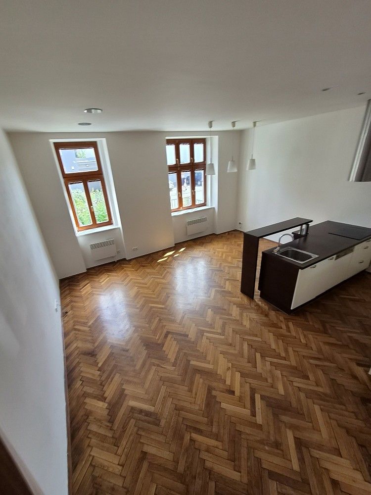 Byt 2+kk, 56 m²