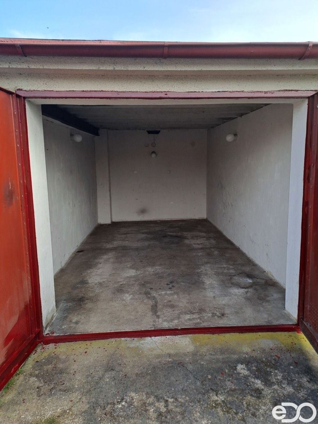 Garáže, Čajkovského, Hradec Králové, 17 m²