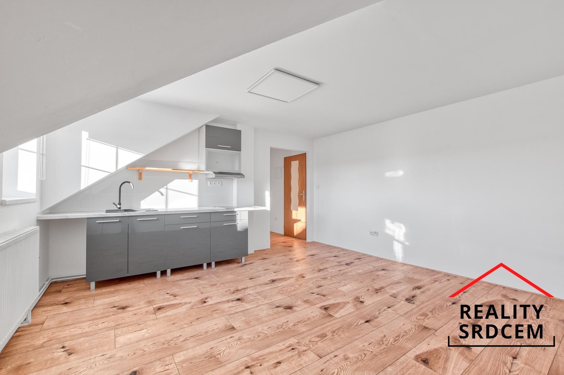 Pronájem byt 1+kk - Skotnice, 28 m²