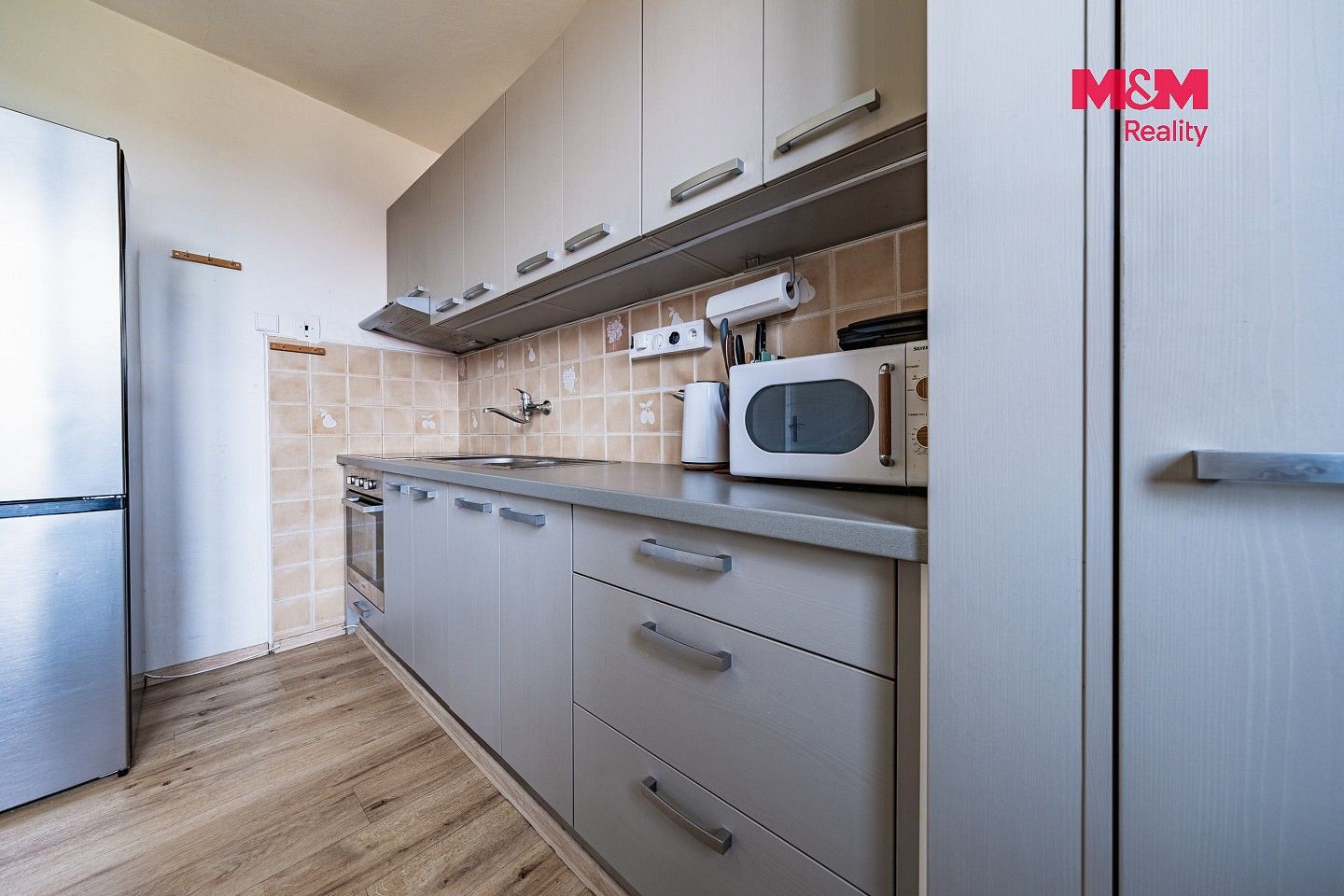 Prodej byt 4+1 - Jižní, Větrušice, okres Praha-východ, 74 m² - 2