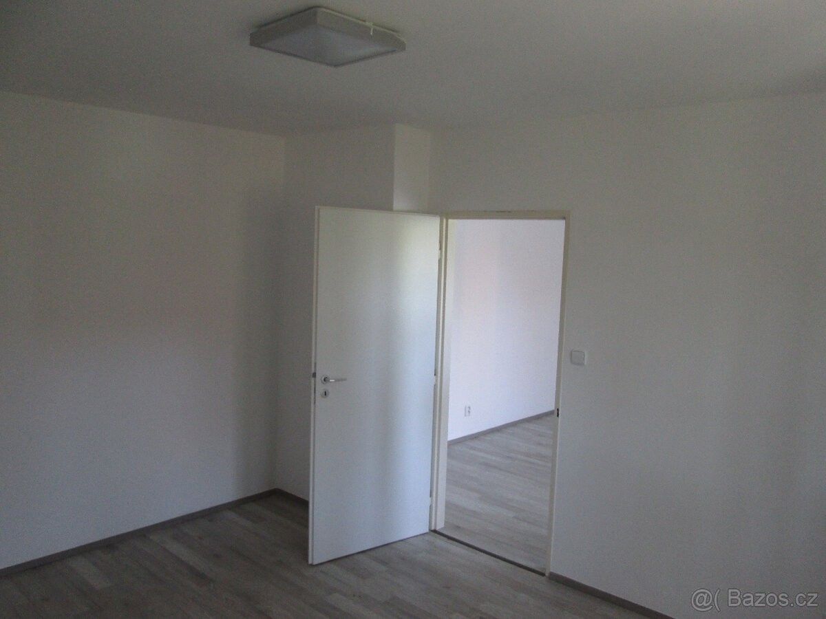 Byty, Hodonín, 695 01 - 2