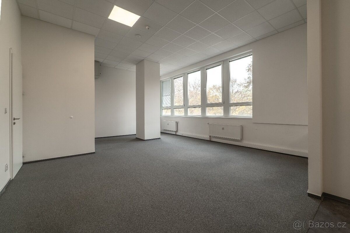 Pronájem kancelář - Praha, 190 00