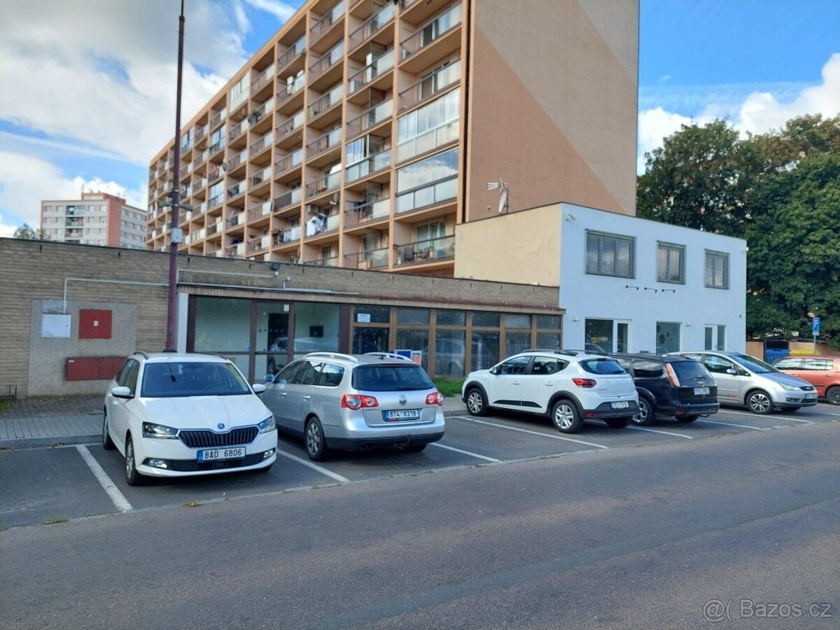 Pronájem obchodní prostory - Chrudim, 537 01
