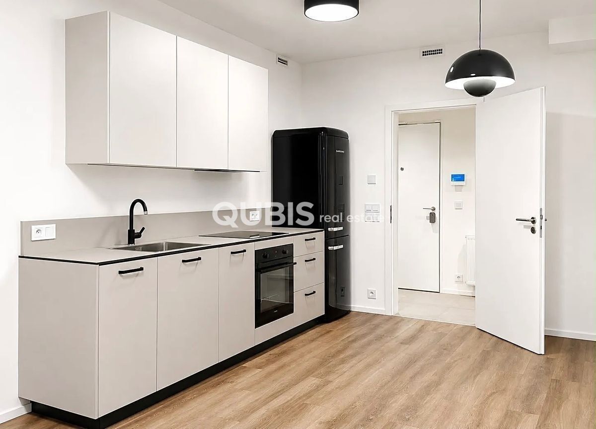 2+kk, Strašnice, Praha, 135 m² - 2