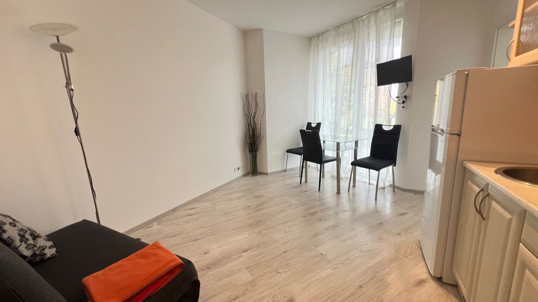 2+kk, Chotěšovská, Praha - Letňany, 30 m²