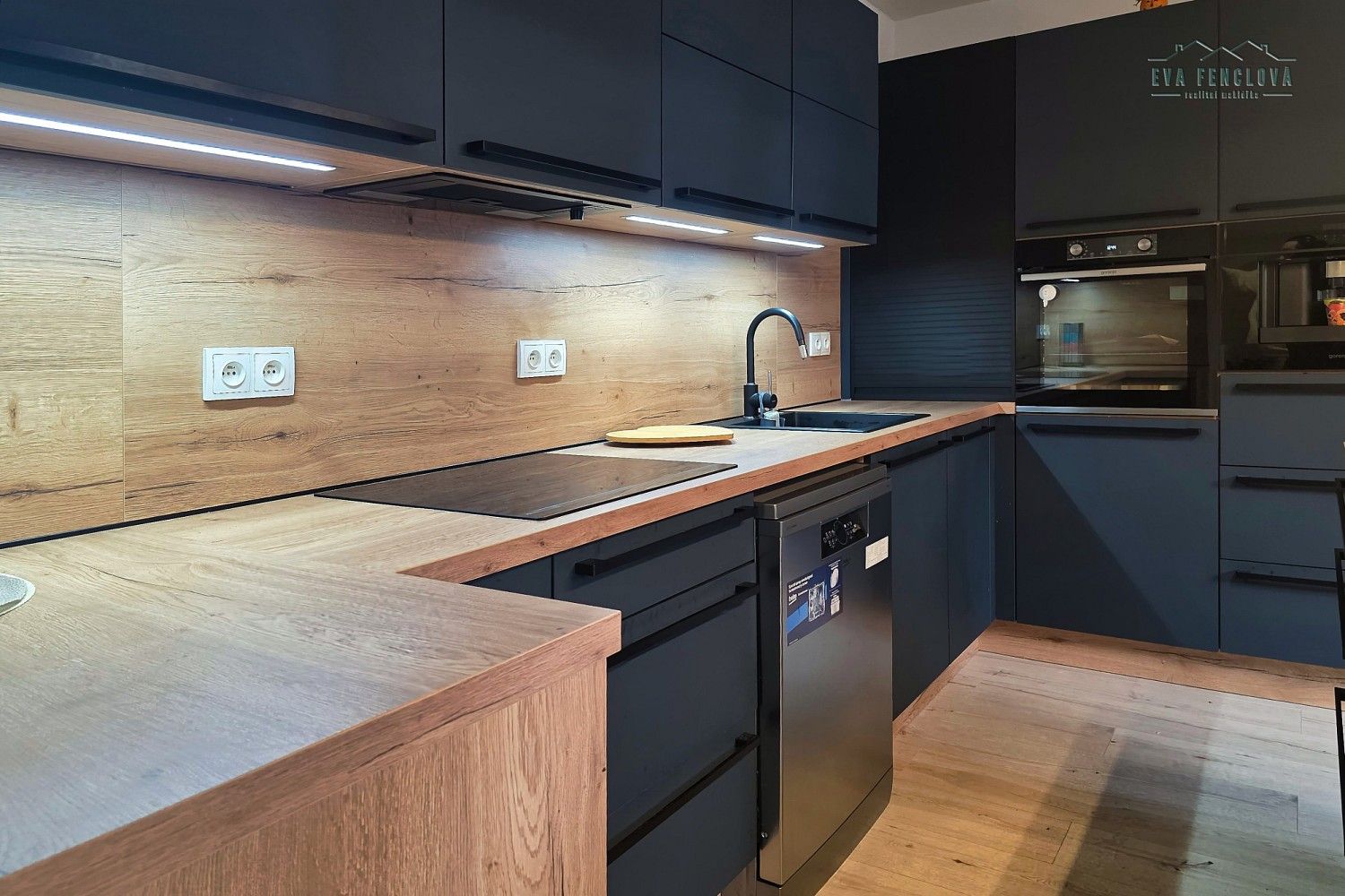 Prodej rodinný dům - Neurazy - Vojovice, okres Plzeň-jih, Plzeňský kraj, 135 m² - 5