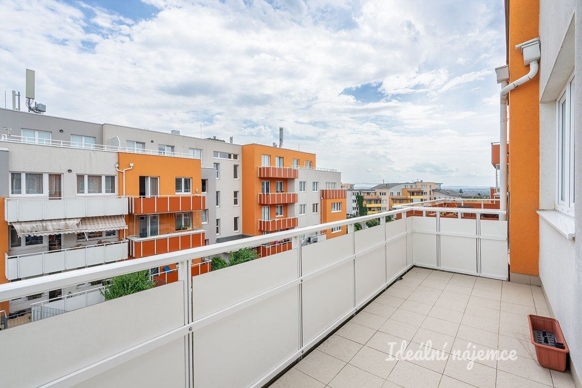1+kk, Deutschova, Praha, 32 m² - 2