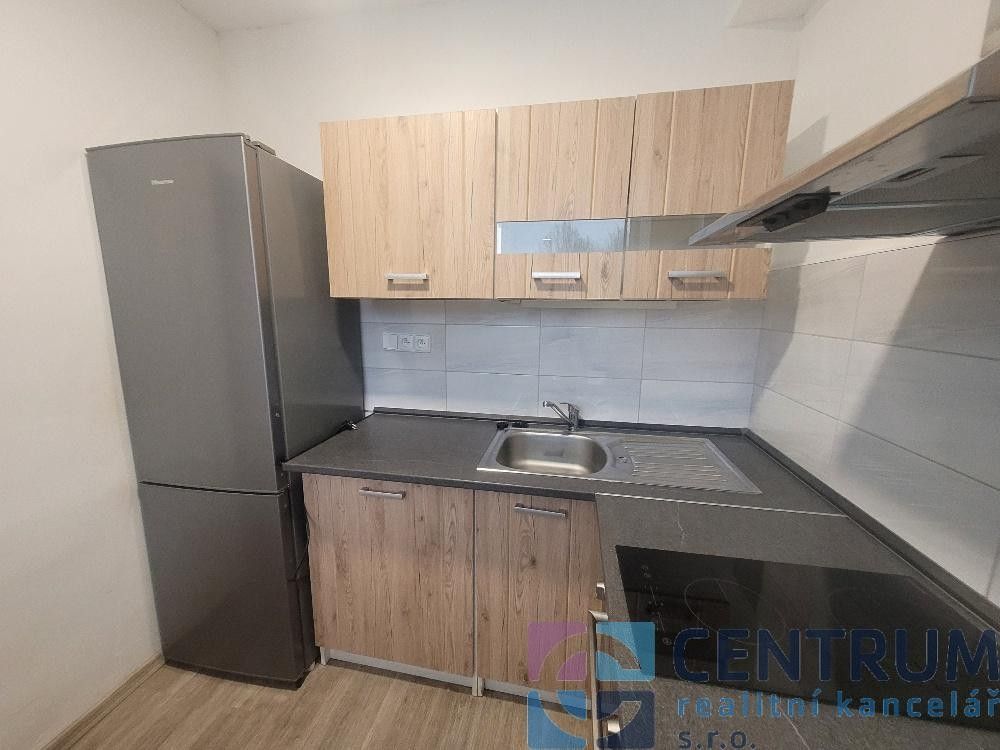 Pronájem byt 1+1 - Polní, Jablonec nad Nisou, 35 m²