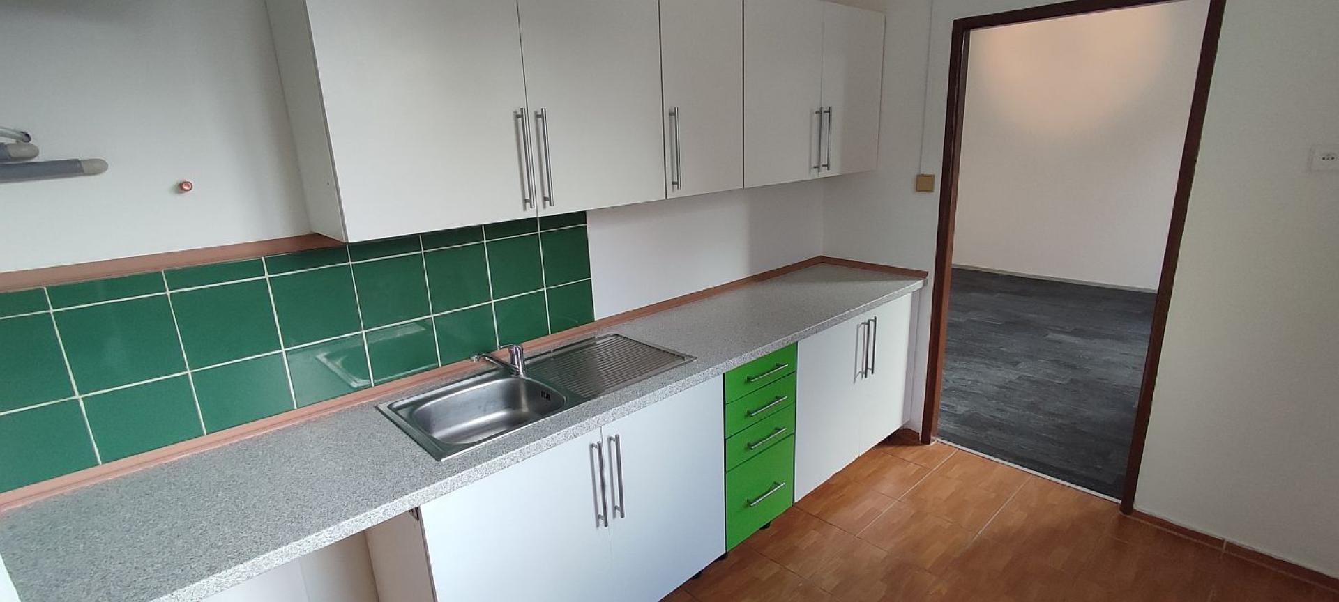 Byt 2+1 · 56 m² · Kasární náměstí 128, Cheb - 4