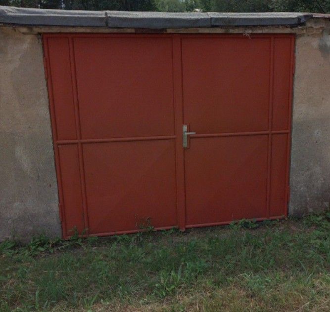 Garáže, Pardubice, 530 06
