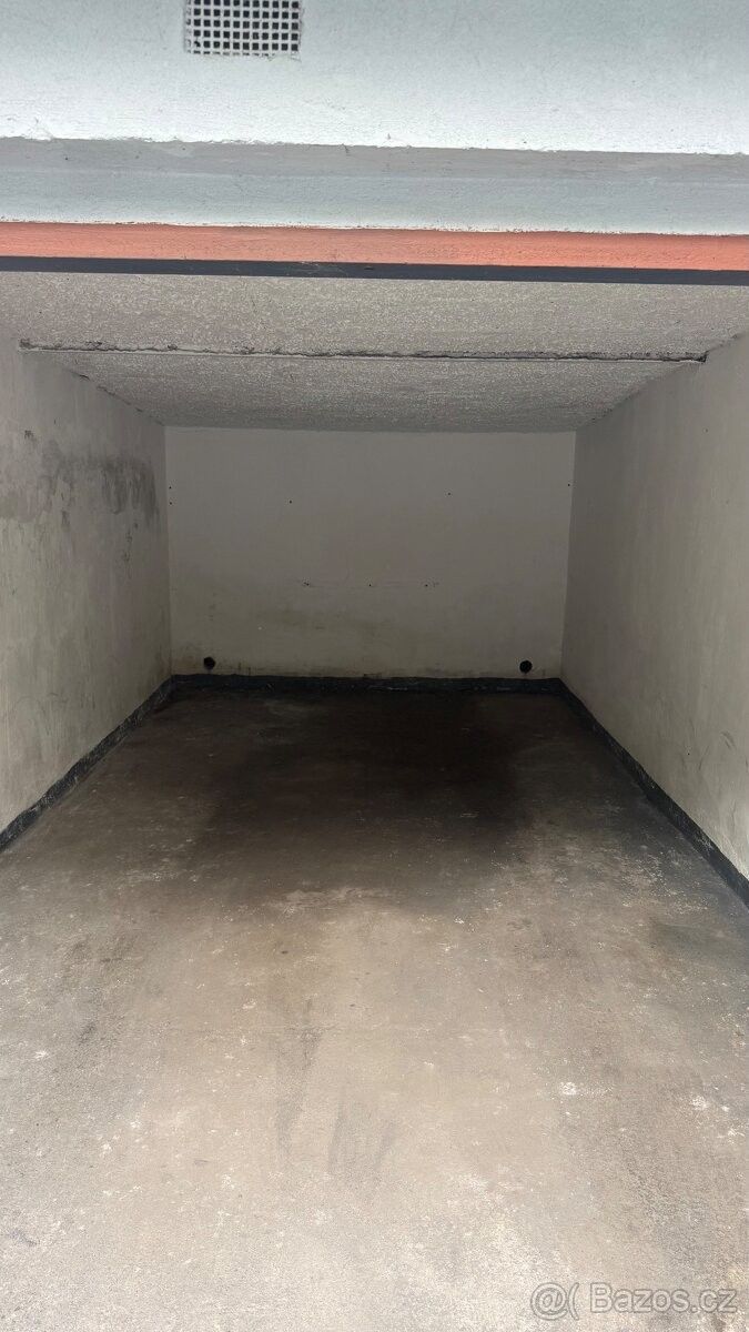 Prodej garáž - Ostrava, 718 00