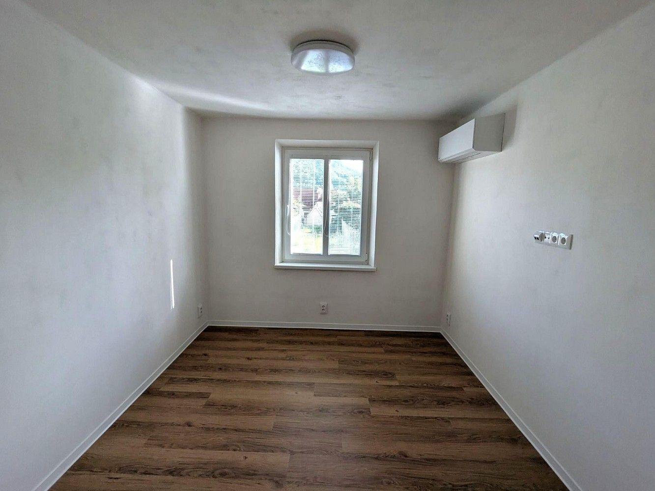Byt 2+1 · 66 m² · Klášterec nad Ohří - Miřetice u Klášterce nad Ohří, okres Chomutov, Ústecký kraj - 3