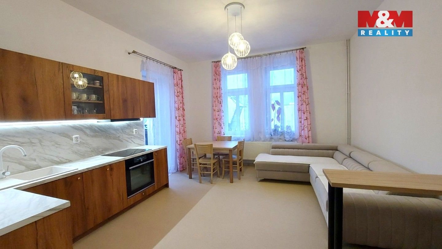 Pronájem byt 2+kk - Nerudova, Humpolec, 57 m²