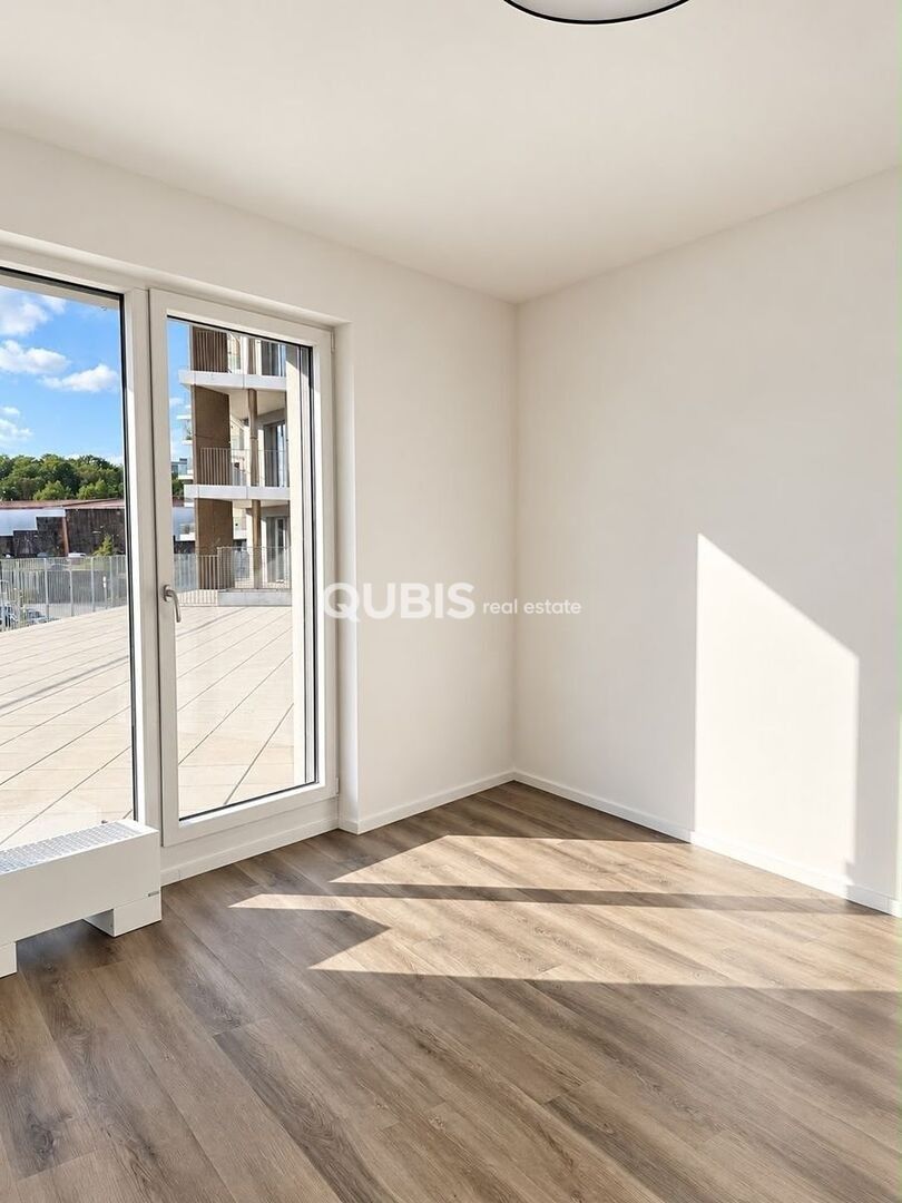 Byt 2+kk · 147 m² · Praha 3 - 4