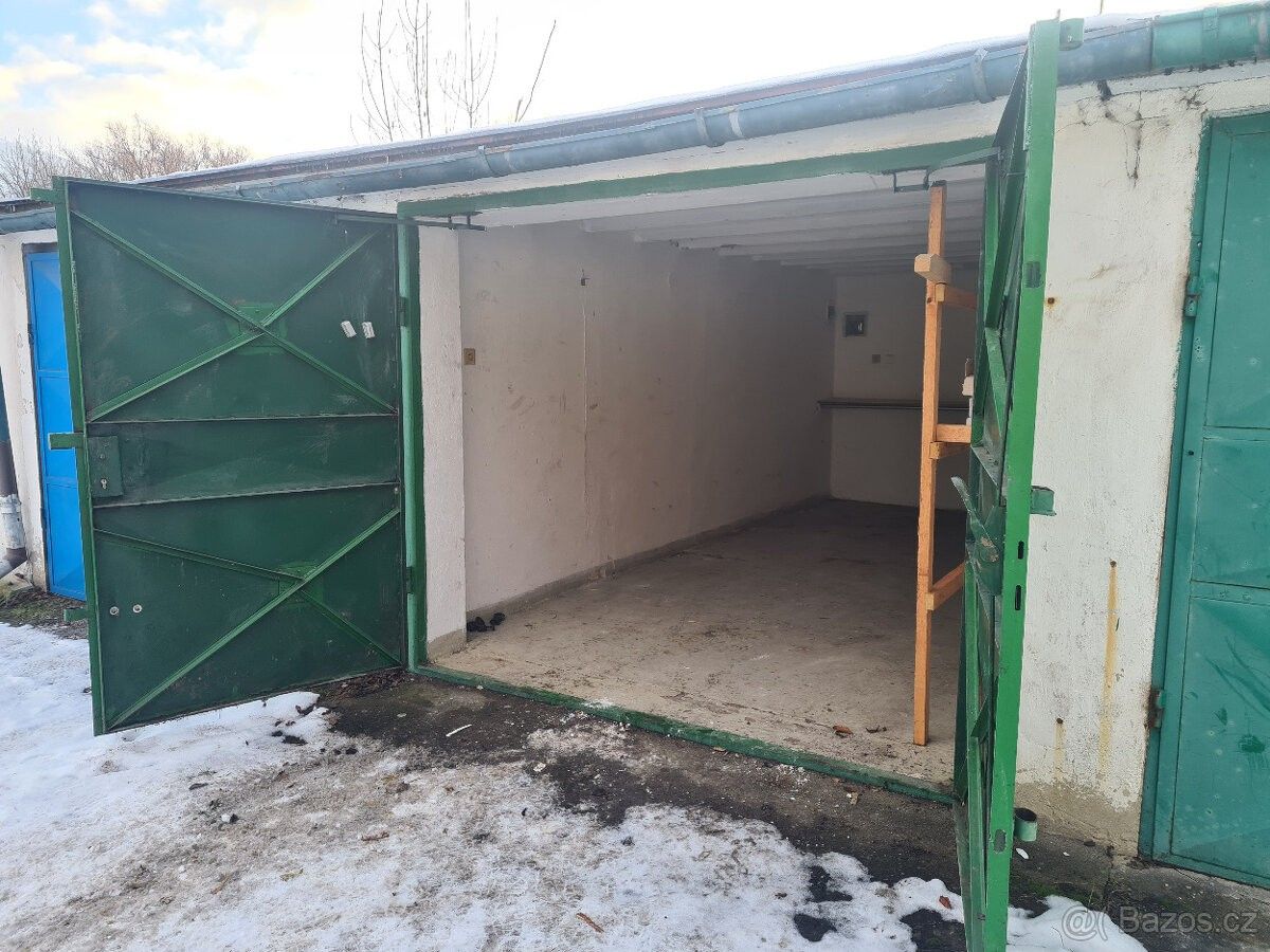 Prodej garáž - Klášterec nad Ohří, 18 m²